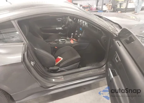 2018 Ford Mustang Ecoboost из США, поврежденный, VIN 1FA6P8TH1J5116324